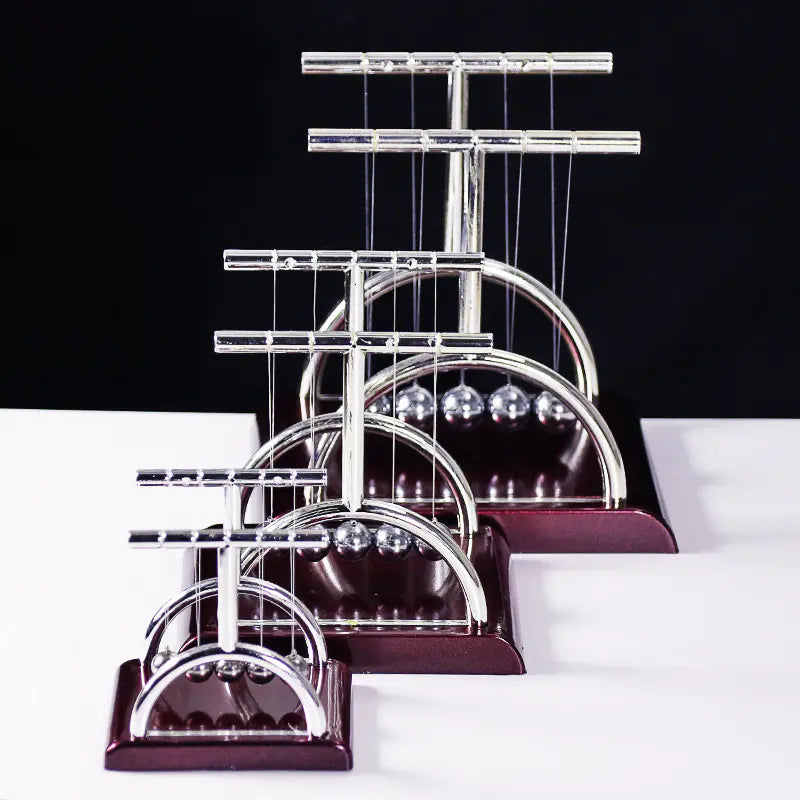 Newton's Cradle Desk Toy - Physics Energy Conservation